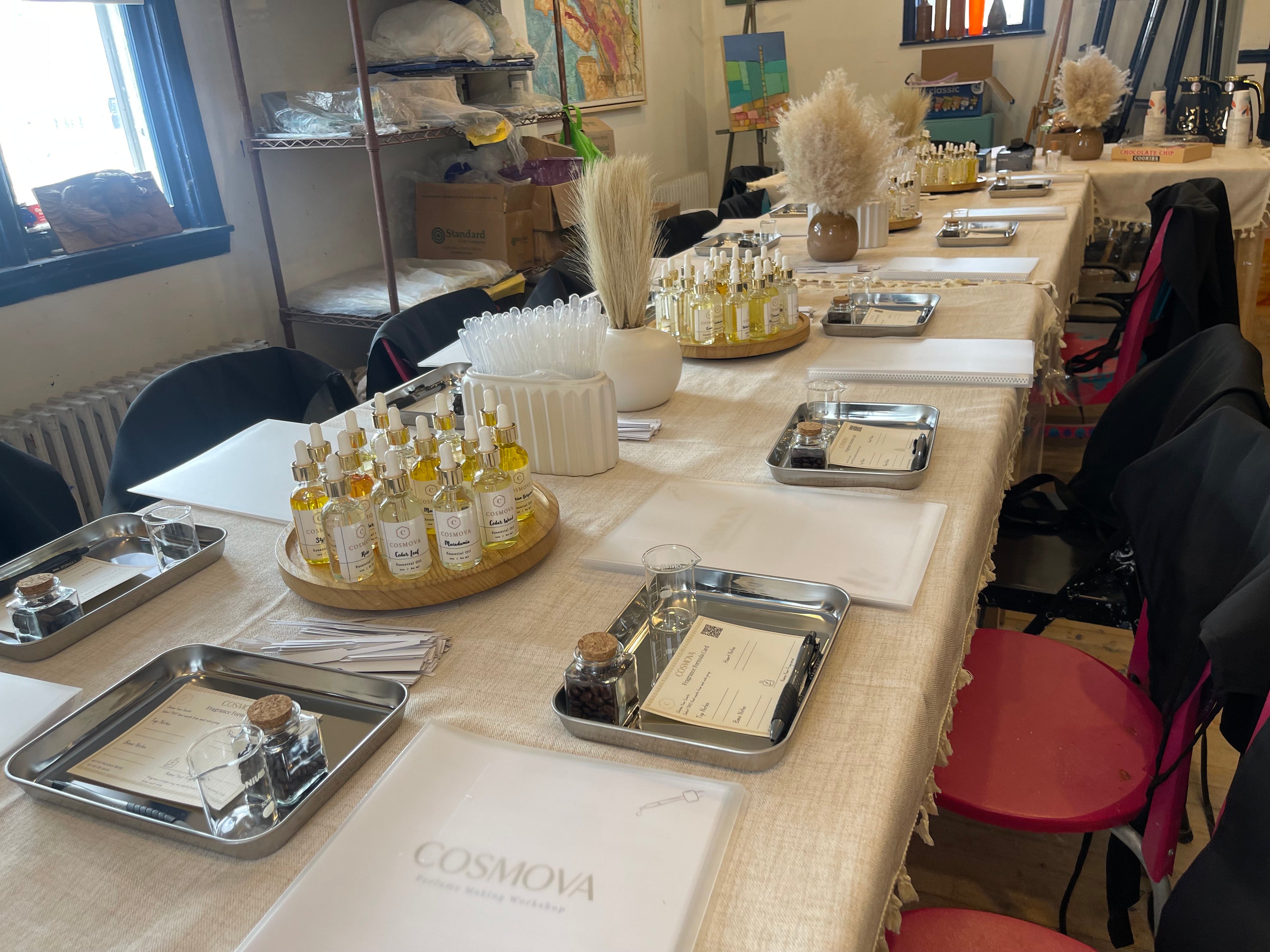 The Gateway Diner! / Create Your Signature Scent: Perfume Making Workshop March 28 | SAT • 2PM EST